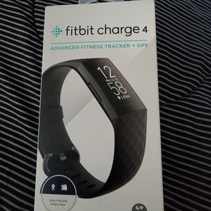Fitbit Charge 4